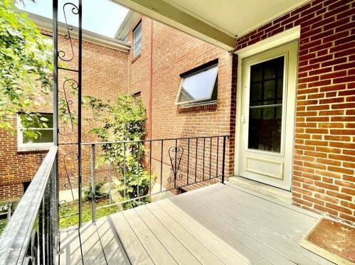 75 Norwood Ave, Newton, MA 02459-2117