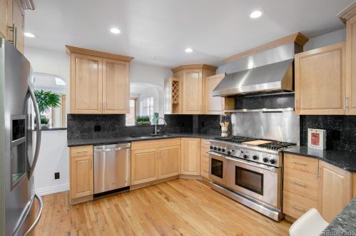 1635 Xavier St, Denver CO  80204-1025 exterior