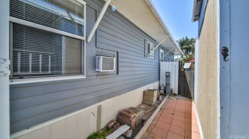 3825 Valley Blvd, Walnut CA  91789-1518 exterior