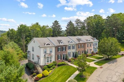 304 Beech St, Gibsonia, PA 15044-9334
