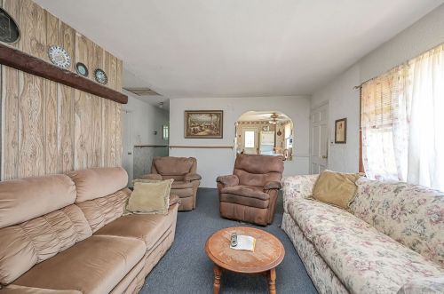 20 Fawn Ln, South Setauket, NY 11720-1347