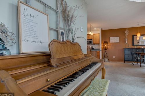 2210 Foxglove Way, Hudson WI  54016-8095 exterior