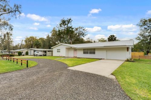 832 Woodward Ave, Deland, FL 32720-3657