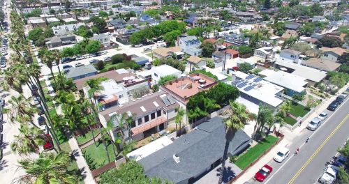 4111 Bayard St, San Diego CA 92109-4039 exterior