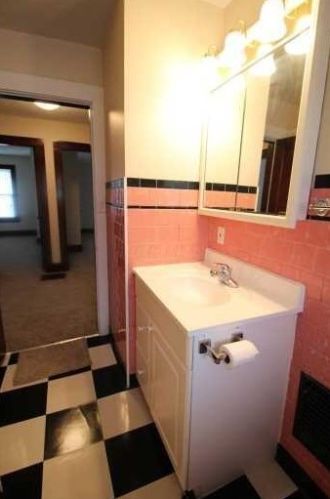 35 Lincoln Ave, London OH  43140-1579 exterior