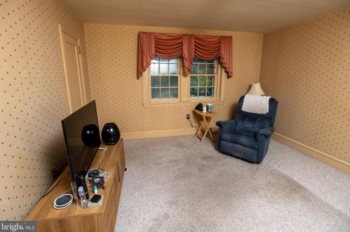 632 Towamencin Ave, Lansdale PA  19446-3441 exterior