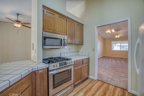 90 Elderberry Ct, Chico CA  95928-4025 exterior