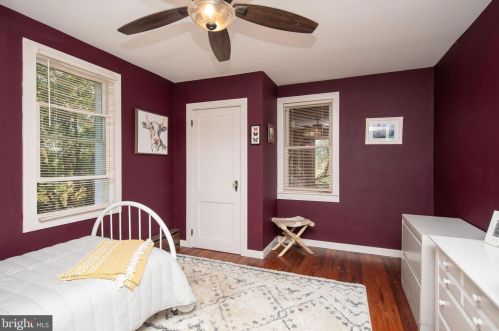 126 Dark Hollow Rd, Pipersville PA  18947-9369 exterior