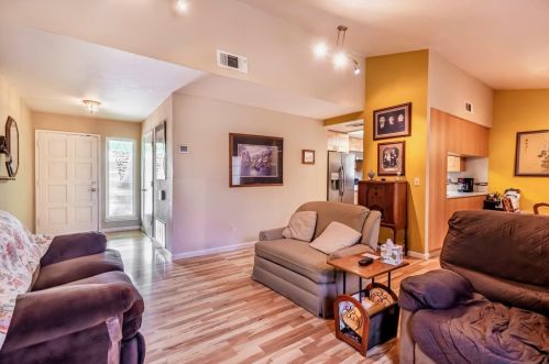 2130 Creek Ct, Newman CA  95360-1445 exterior