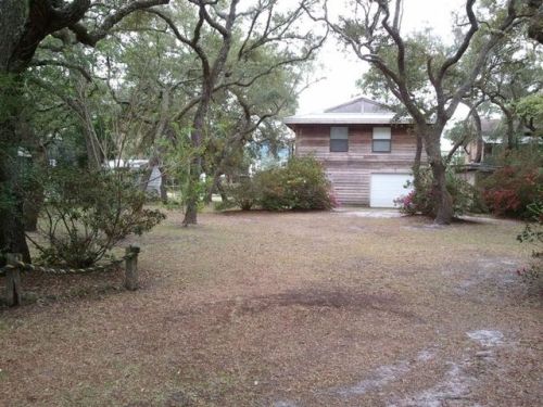 2231 Surf Rd, Ochlockonee Bay FL  32346-2638 exterior