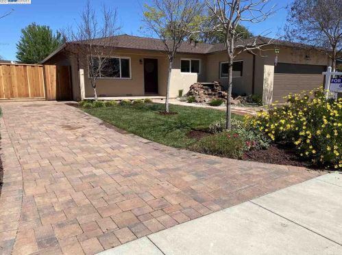 1341 3rd St, Gilroy, CA 95020-4701