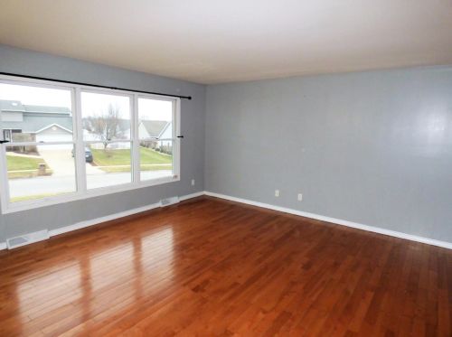 11645 105th St, Dyer, IN 46373-9160