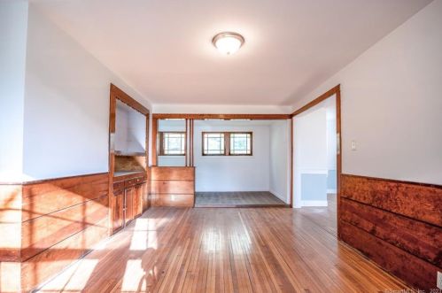 28 Granby Rd, Granby CT  06035-2100 exterior