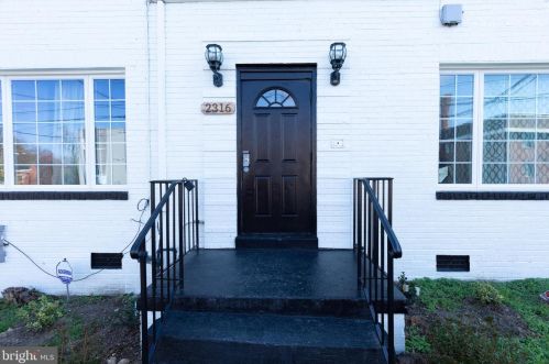 2316 Pitts Pl, Washington DC 20020-4923 exterior