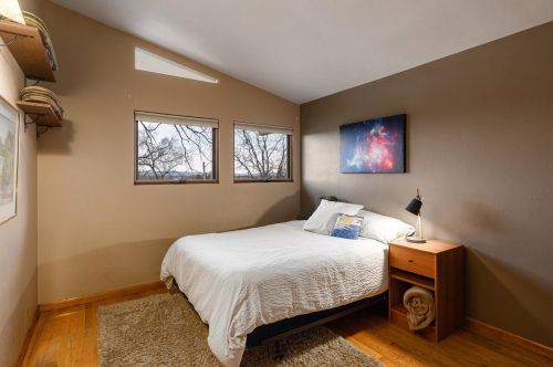 1703 Sunset Dr, La Crosse WI  54601-7028 exterior