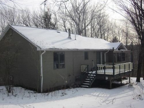 7495 Williams Rd, Prattsburgh, NY 14873-9783