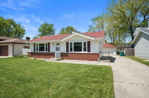 8034 Columbia Ave, Hammond IN  46321-1322 exterior