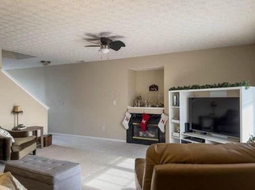 2264 Kilchurn Dr, Marion OH  43302-8739 exterior