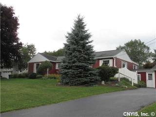 4591 Beef St, Syracuse, NY 13215-8635