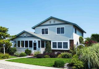 197 77th St, Avalon, NJ 08202-1020