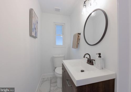 418 Brandywine St, Washington DC  20032-3653 exterior