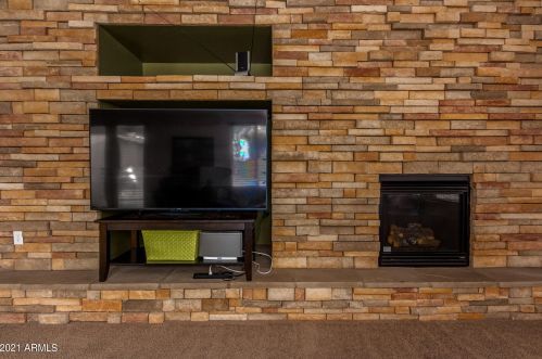 1958 Sunnyvale Ave, Gilbert AZ  85295-9089 exterior