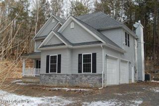 118 Steep Hill Rd, Cresco PA  18326-7828 exterior