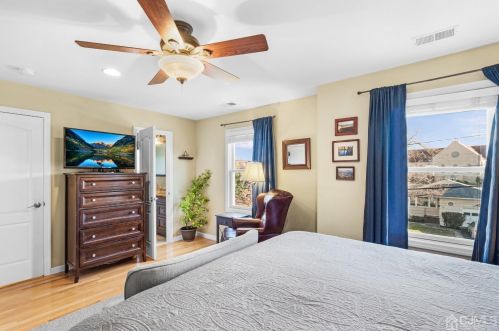 129 Randolph Ave, South Plainfield NJ  07080-4024 exterior