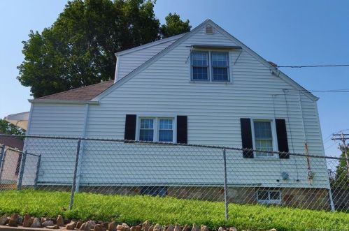 2335 Madison Ave, Bridgeport, CT 06606-3244
