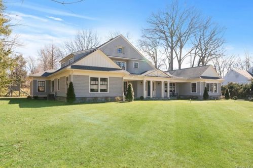 263 Griffen Ave, Scarsdale, NY 10583-7907