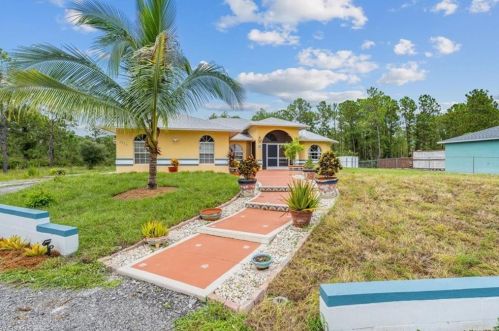 3935 27th Ave, Naples, FL 34120-8948