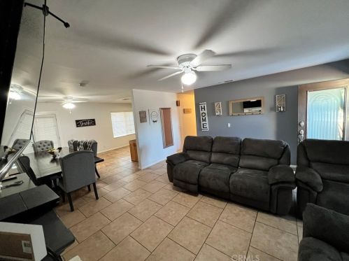 2242 Carlton Pl, Riverside CA  92507-5807 exterior