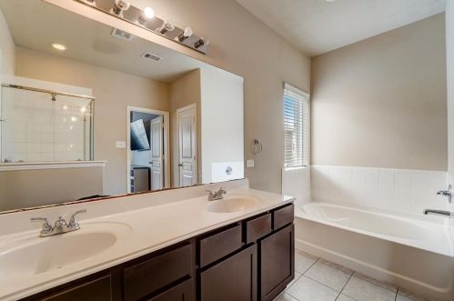 2310 Emerald Ln, Texas City TX  exterior