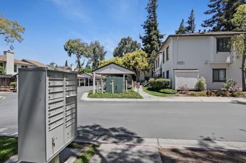 1942 Tradan Dr, San Jose CA  95132-3709 exterior