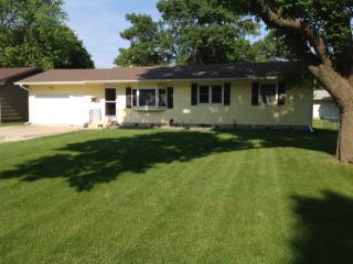 217 4th St, Badger, IA 50516-7729