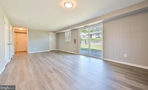 31 Niagara Ln, Willingboro NJ  08046-1249 exterior