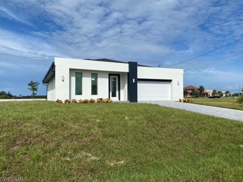 3924 16th Pl, Cape Coral, FL 33904-5090