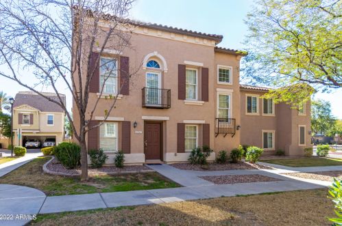 5757 21st Ter, Phoenix, AZ 85040-3450