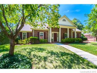 10756 Colony Woods Dr, Charlotte, NC 28277-9158