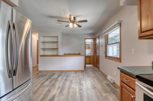 231 Western Ave, Waukesha WI  53188-3147 exterior