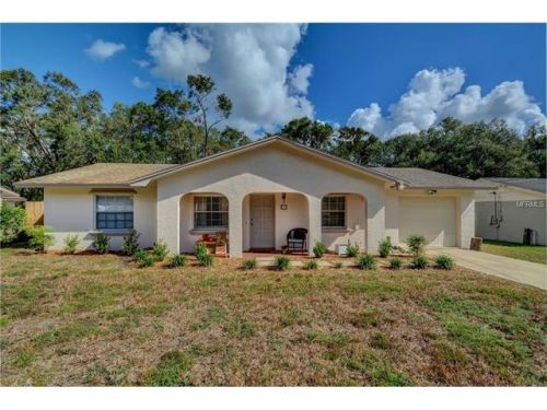 915 Cass St, Deland, FL 32720-6508