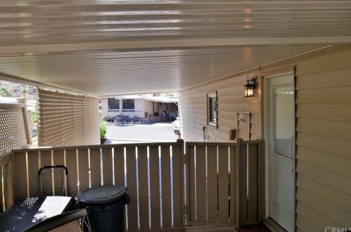 70 Santa Monica St, Palm Springs CA  92264-5257 exterior