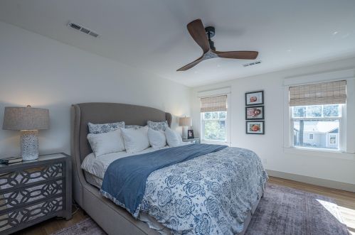 725 Chatter Rd, Mount Pleasant SC  29464-5116 exterior