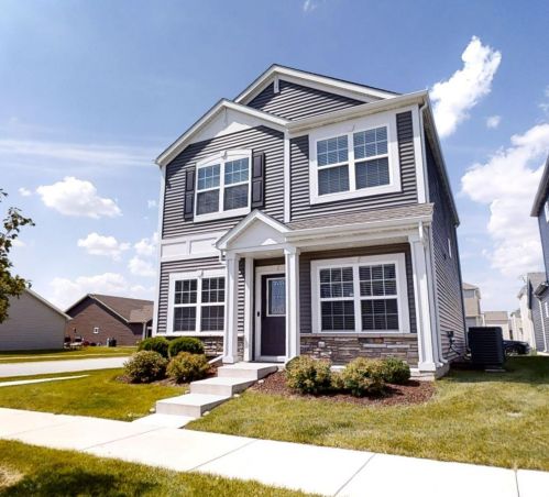 1008 117th Pl, Crown Point IN  46307-7174 exterior