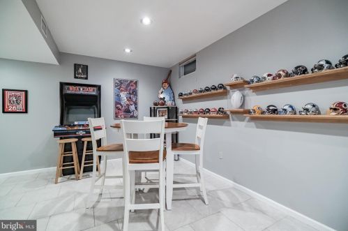 1801 Arbor Ct, Jamison PA  18929-1672 exterior