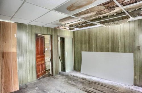 2622 California Ave, Pittsburgh PA 15212-2669 exterior