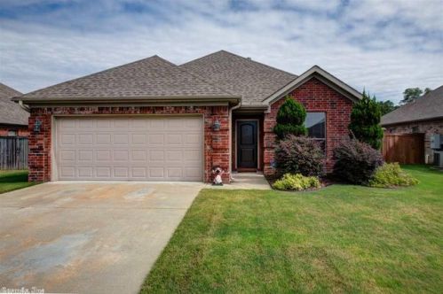 14 Amandine Ct, North Little Rock, AR 72113-7095