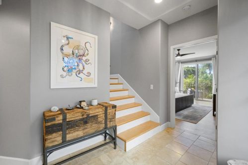 145 3rd St, Encinitas CA  92024-3208 exterior