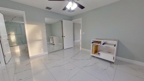 726 Neptune St, West Palm Beach, FL 33406-4017