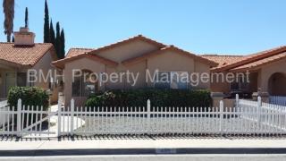 430 Reposo St, San Jacinto CA  92582-2580 exterior